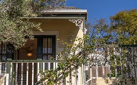 Mediterranean Villa Guesthouse